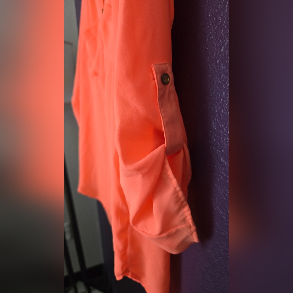 Rue21 Women's Top - Picture 3 of 5
